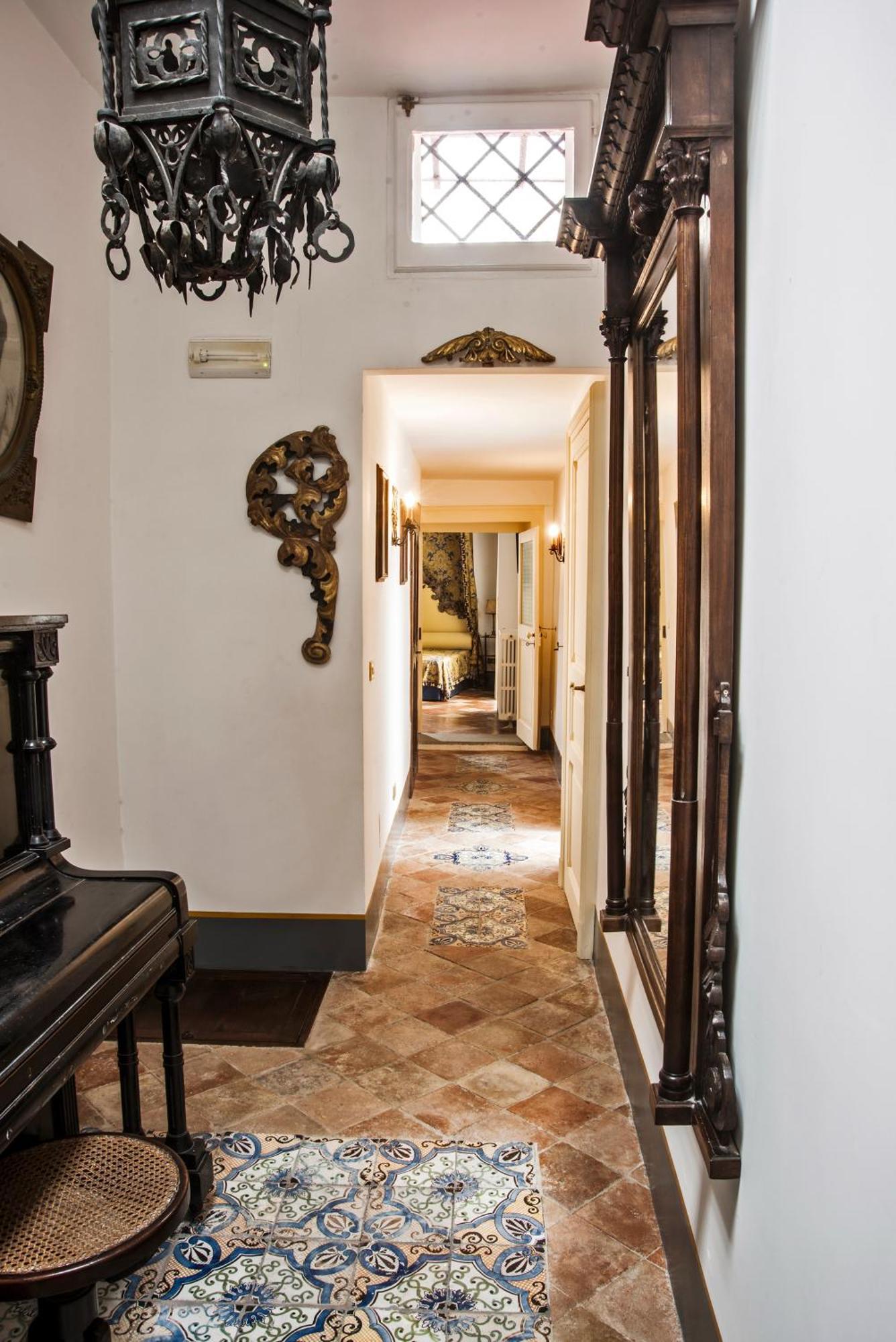 Apartamento Il Teatro Di Nerone Nápoles Exterior foto